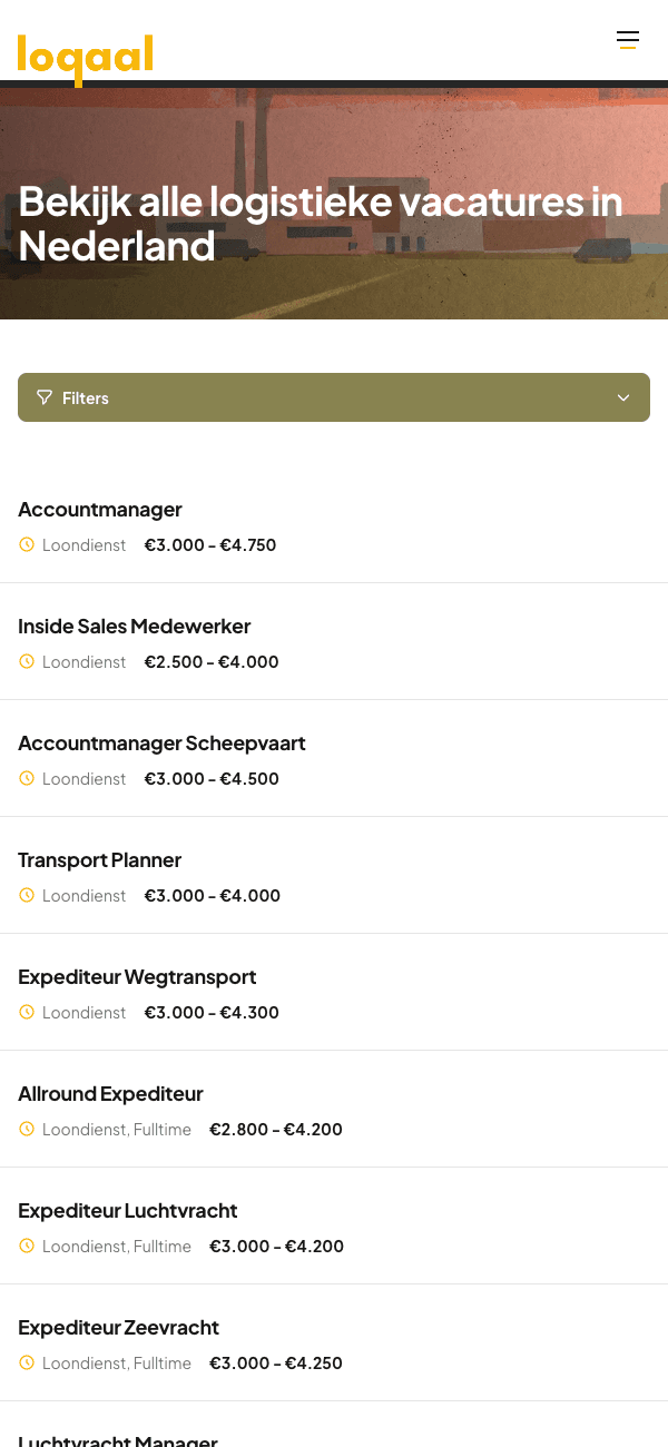 Mobiele weergave van de loqaal-vacaturespagina met één Filters-knop boven een gestapelde lijst vacaturekaarten